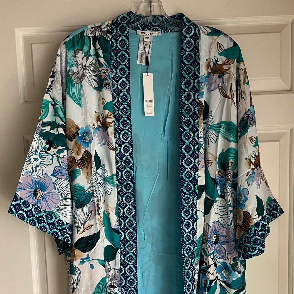 NWT Chico's Gorgeous Island Motif Kimono  size S/M from Current Collection - Picture 5 of 7